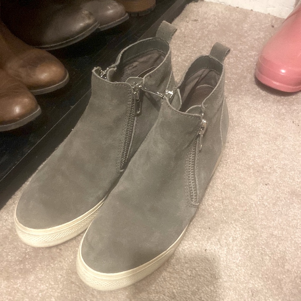 Steve Madden shoes